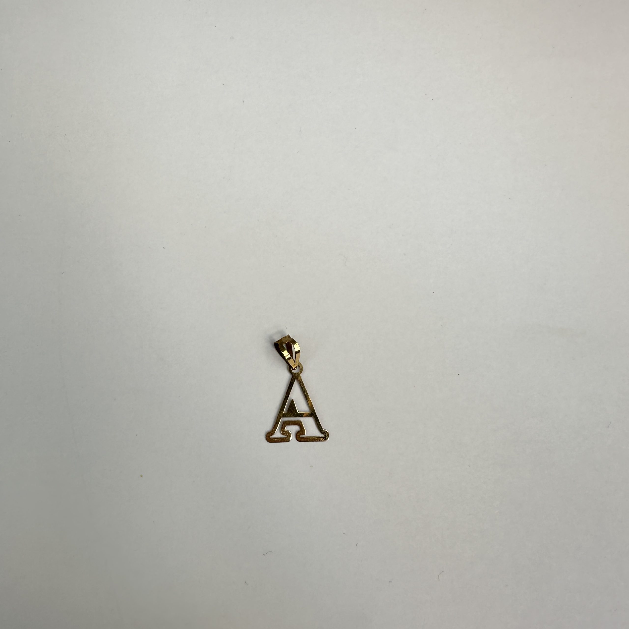 E944C941-F8F2-4394-A0DA-6C1FCE5DC5E5